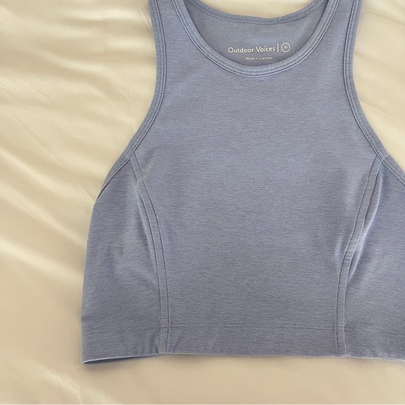 🌸Outdoor Voices Workout Top - Picture 6 of 6